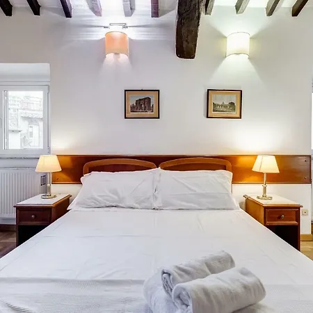 アパート Pallaro Apartments&suites ローマ